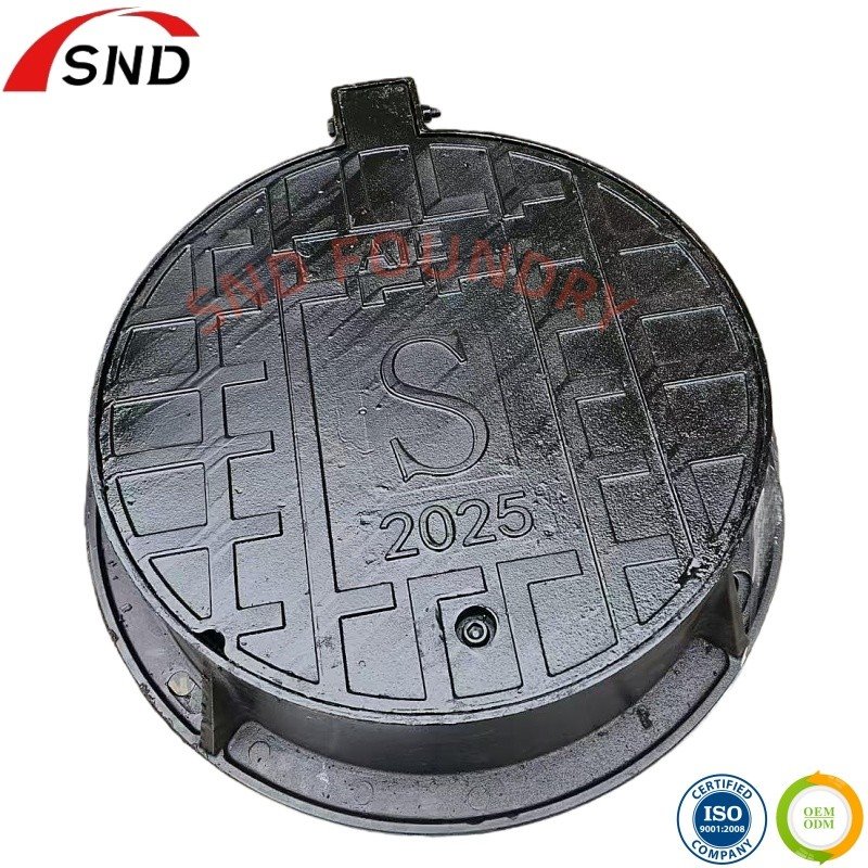 Heavy duty manhole cover